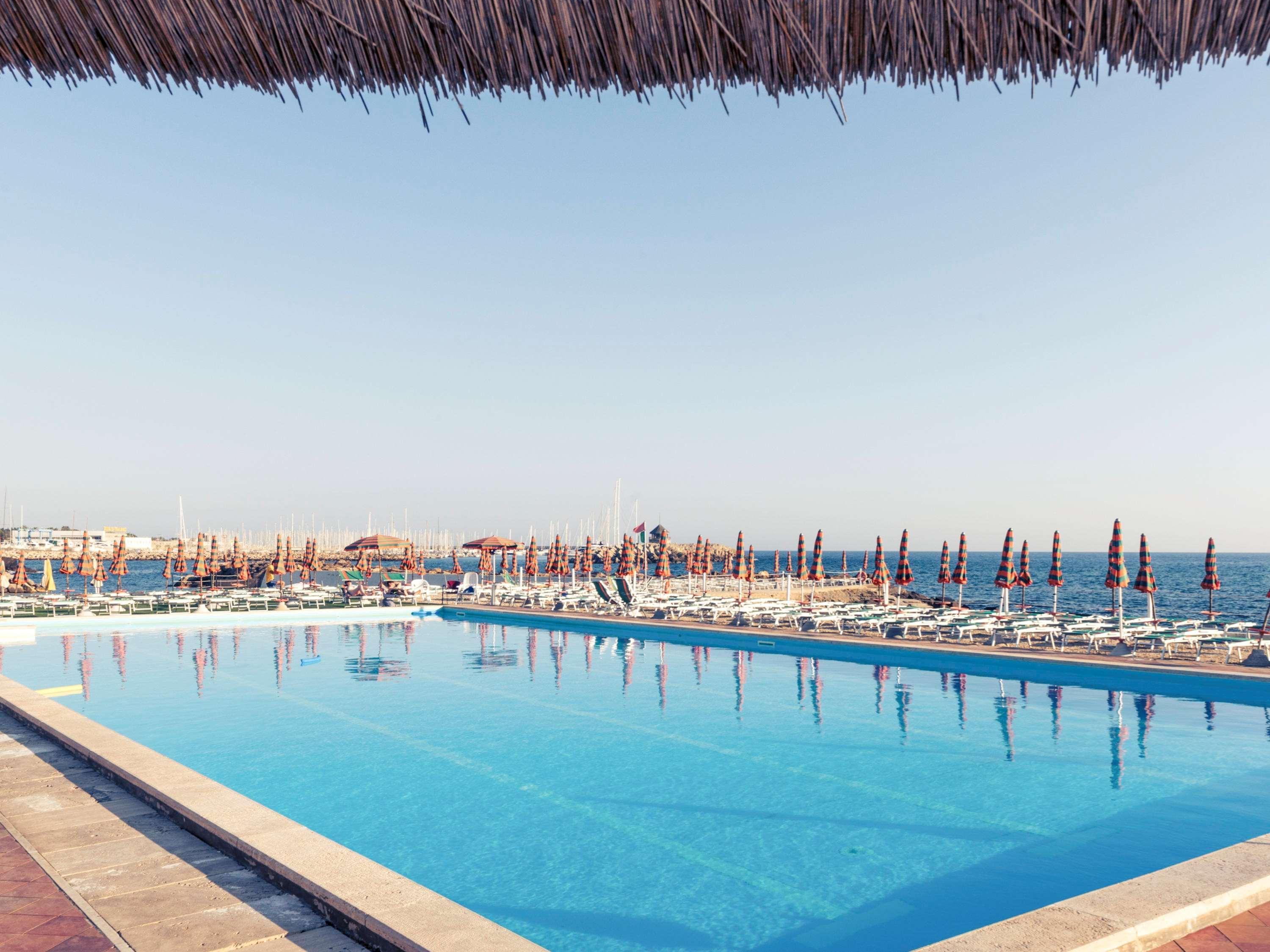 Sunbay Park Hotel Civitavecchia Exterior foto