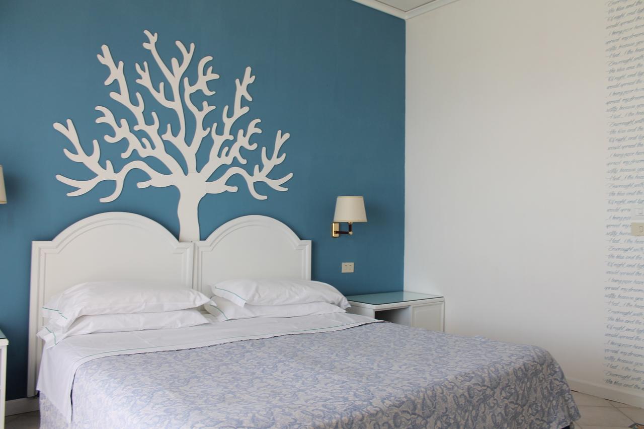 Sunbay Park Hotel Civitavecchia Habitación foto